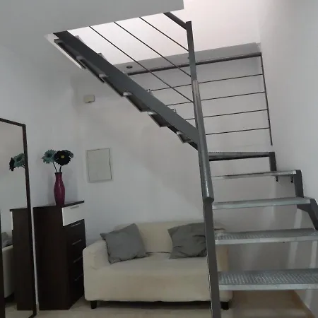 Garcia Lorca,solo Familia Y Parejas Apartment